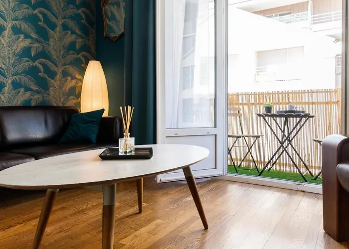 Le Rollin Cosy LOVELY - CONFORT- RELAX - CENTRE VILLE - PARKING FREE- 6 Voyageurs